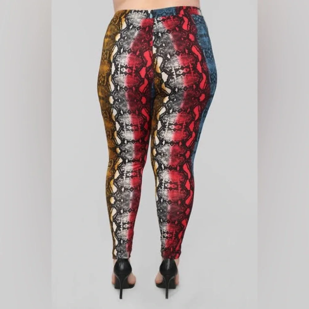 Fashion Nova Multicolor Snake Print Leggings - Picture 3 of 4